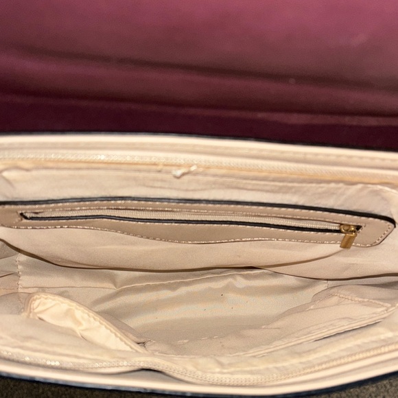 Stylish Multi-Tone Satchel Bag - Picture 5 of 10